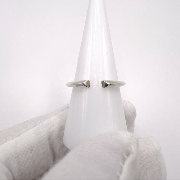 Sale $12 Firm! .925 Sterling Silver Heart Open Ended Ring - Picture 1 of 17